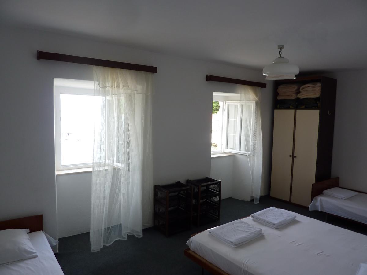 Rose - Apartmani Janovic Luštica Buitenkant foto
